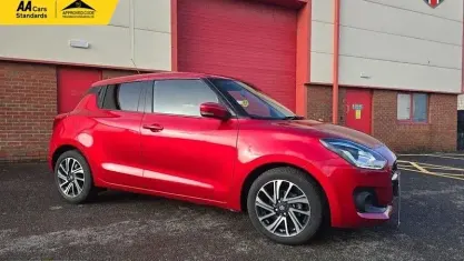 Used Suzuki Swift SZ5 83 HP (61 kW) 2022 Red Hatchback