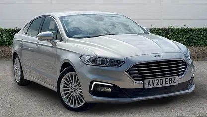 Usado Ford Mondeo Titanium 150 HP (110 kW) 2020 Citadino