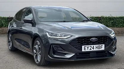 Used Ford Focus ST-Line X 125 HP (91 kW) 2024 Grey Hatchback
