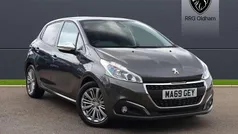 Grey Used 2019 Peugeot 208 Signature Sky Hatchback | £7,990 (Fair price)