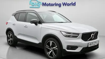 Used Volvo XC40 R-Design 262 HP (192 kW) 2020 Silver SUV