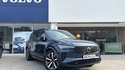 Used Volvo XC90 Plus 250 HP (183 kW) 2025 SUV