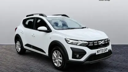 Used Dacia Sandero Expression 91 HP (66 kW) 2024 White Hatchback