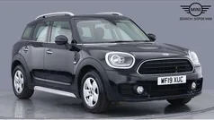Black Used 2019 Mini Cooper Countryman Classic SUV | £16,290 (Fair price)