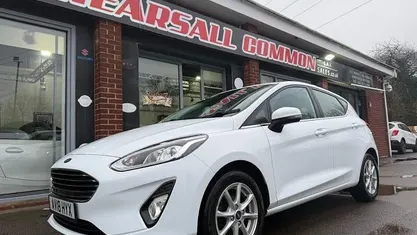 Used Ford Fiesta Zetec 101 HP (74 kW) 2018 Hatchback