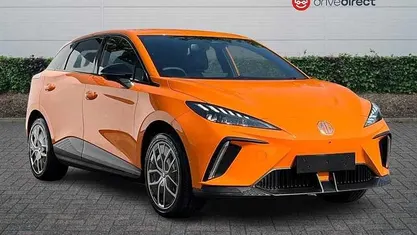 Used MG MG4 EV Trophy 150 kW (204 HP) 2025 Orange Hatchback