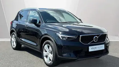 Usado Volvo XC40 Core 163 HP (119 kW) 2026 SUV