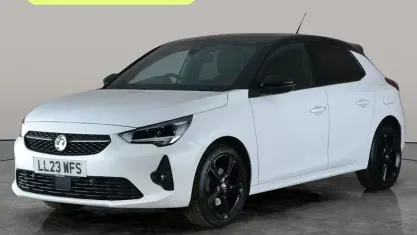 Used Vauxhall Corsa S 131 HP (96 kW) 2023 White Hatchback