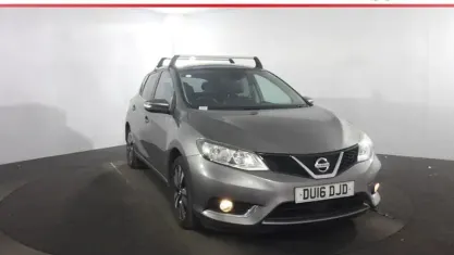 Used Nissan Pulsar N-Connecta 116 HP (85 kW) 2016 Grey Hatchback
