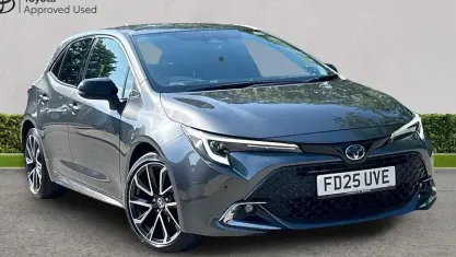 Used Toyota Corolla 140 HP (102 kW) 2025 Grey Hatchback