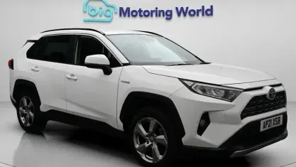 Used Toyota RAV4 Hybrid Design 219 HP (161 kW) 2021 White SUV