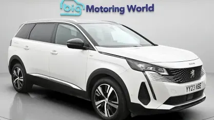 Used Peugeot 5008 GT 131 HP (96 kW) 2023 White SUV