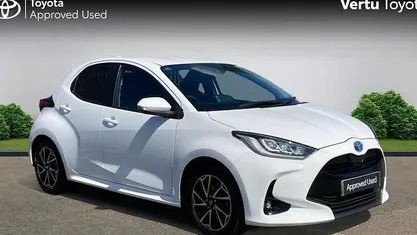 Second-hand Toyota Yaris Hybrid Design 116 CP (85 kW) 2026 Hatchback