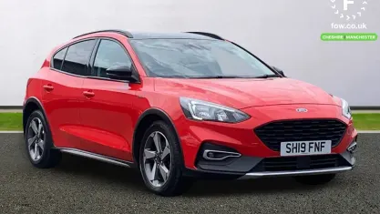 Used Ford Focus Active 125 HP (91 kW) 2019 Red Hatchback