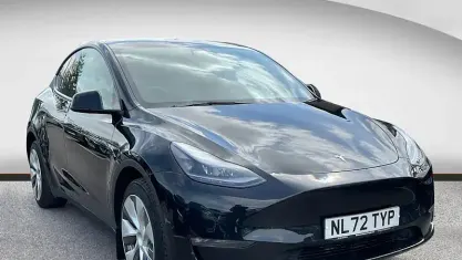 Used Tesla Model Y Long Range AWD 286 kW (389 HP) 2025 SUV
