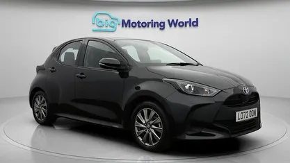 Used 2025 Toyota Yaris Hybrid Hatchback | £16,200 (Super price)