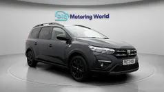 Grey Used 2022 Dacia Jogger Extreme MPV | £13,800 (Fair price)