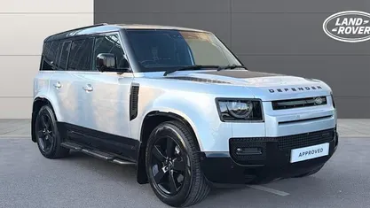 Used Land Rover Defender SE Dynamic 249 HP (183 kW) 2024 SUV