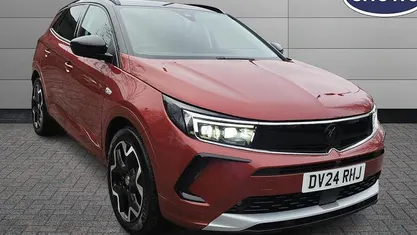 Red Used 2024 Vauxhall Grandland X Ultimate SUV | £17,636 (Fair price)
