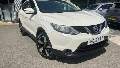 Begagnad Nissan Qashqai N-Connecta 116 HK (85 kW) 2017 SUV