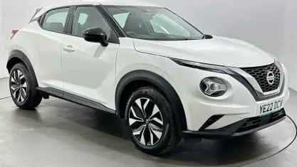 Used Nissan Juke Acenta 114 HP (83 kW) 2022 White SUV