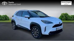 Used 2025 Toyota Yaris Hybrid Design Estate | £22,749 (Fair price)