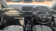 White Used 2021 Peugeot 2008 Allure SUV | £15,012 (Fair price)