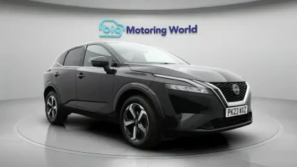 Używany Nissan Qashqai N-Connecta 140 KM (102 kW) 2023 Czarny SUV