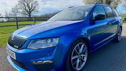 Used Skoda Octavia vRS 220 HP (161 kW) 2016 Blue Estate