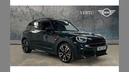 Used Mini John Cooper Works Countryman 306 HP (225 kW) 2022 Green SUV