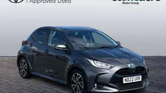Used 2022 Toyota Yaris Hybrid Design Hatchback | £16,000 (Fair price)
