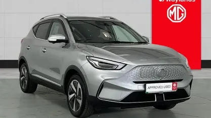 Second-hand MG ZS Trophy 114 kW (156 CP) 2022 Argintiu SUV
