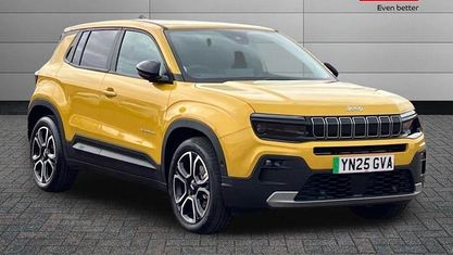Begagnad Jeep Avenger Summit 114 kW (156 HK) 2024 SUV