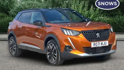 Used Peugeot 2008 Premium 131 HP (96 kW) 2021 Orange SUV