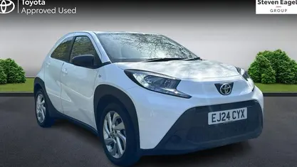 Używany Toyota Aygo X PURE 72 KM (52 kW) 2025 SUV