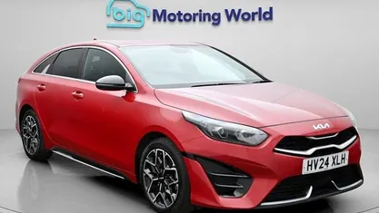 Usado Kia ProCeed GT-Line 159 HP (116 kW) 2023 Vermelho Carrinha