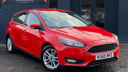 Red Used 2015 Ford Focus Zetec Hatchback | £4,790 (Fair price)