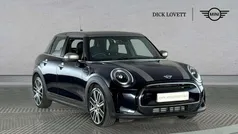 Black Used 2022 Mini Cooper Exclusive Hatchback | £19,995 (Fair price)
