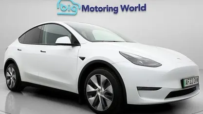 Used Tesla Model Y Long Range AWD 286 kW (389 HP) 2025 SUV