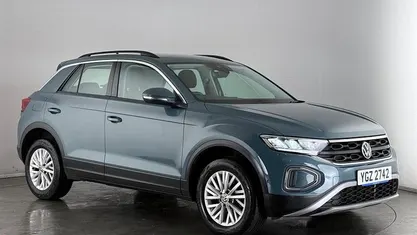 Used VW T-Roc Life 150 HP (110 kW) 2025 SUV