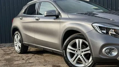 Used Mercedes GLA220 Executive 177 HP (130 kW) 2018 Grey SUV