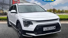 White Used 2023 Kia Niro 4 SUV | £27,390 (Fair price)