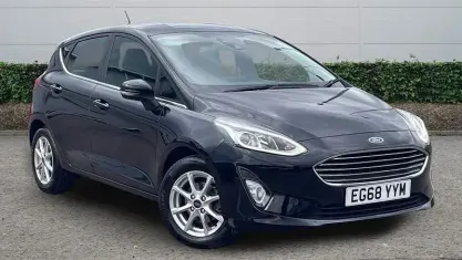 Second-hand Ford Fiesta Zetec 86 CP (63 kW) 2019 Negru Hatchback