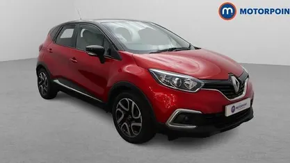 Used Renault Captur Iconic 90 HP (66 kW) 2018 Red/black SUV