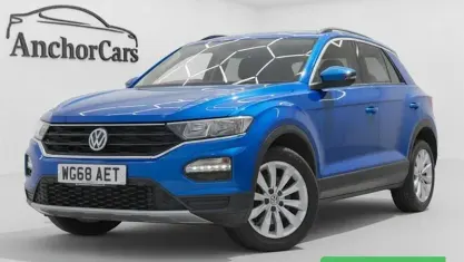 Used VW T-Roc SE 116 HP (85 kW) 2018 Blue SUV