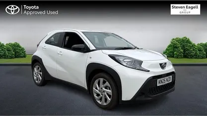 Used Toyota Aygo X PURE 72 HP (52 kW) 2025 SUV