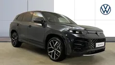 Used 2025 VW Tayron R-line SUV | £39,313 (Fair price)