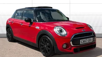 Gebraucht Mini Cooper S Chili 192 PS (141 kW) 2017 Rot Kleinwagen