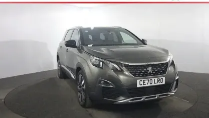 Używany Peugeot 5008 Premium 131 KM (96 kW) 2020 Szary SUV