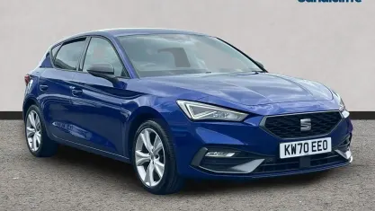 Used Seat Leon FR 130 HP (95 kW) 2024 Blue Hatchback